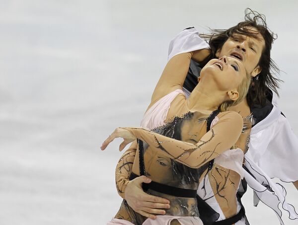 Фигуристы Домнина и Шабалин завоевали бронзу ОИ-2010 в танцах