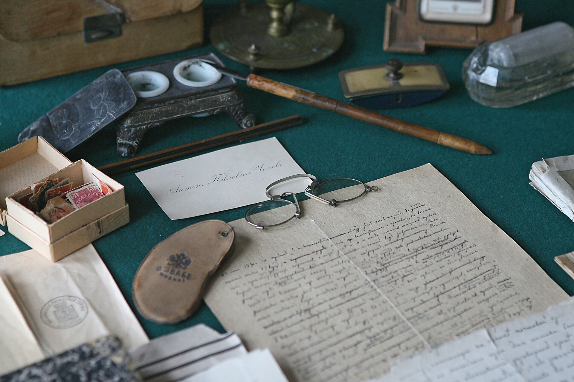 На рабочем столе в кабинете А.П.Чехова - РИА Новости, 1920, 12.09.2021