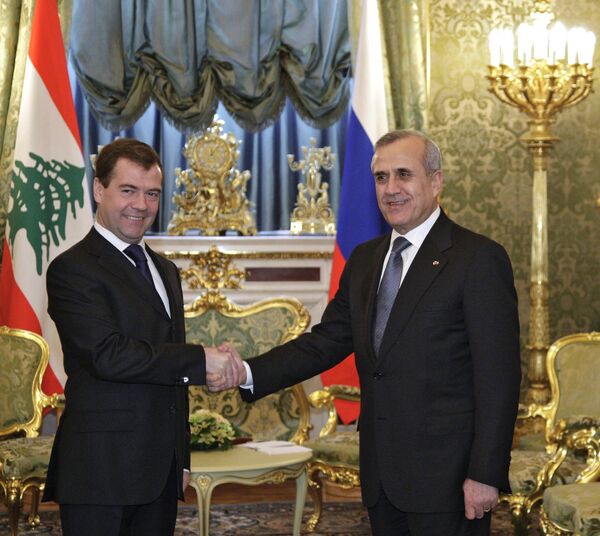 Президенты России и Ливана Д.Медведев и М.Сулейман на встрече в Кремле