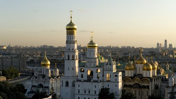Вид на Москву со Спасской Башни Кремля. Архив