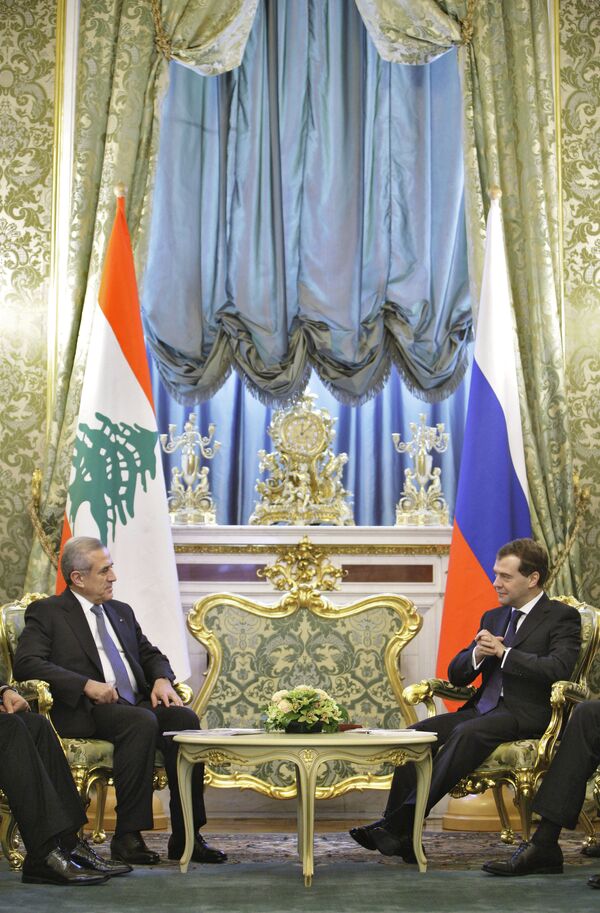 Президенты России и Ливана Д.Медведев и М.Сулейман на встрече в Кремле