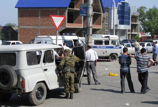 В Махачкале убит глава МВД Дагестана Адильгерей Магомедтагиров