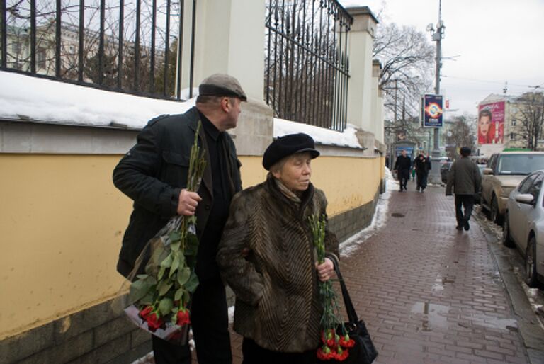 Прощание с актером Владиславом Галкиным в Москве