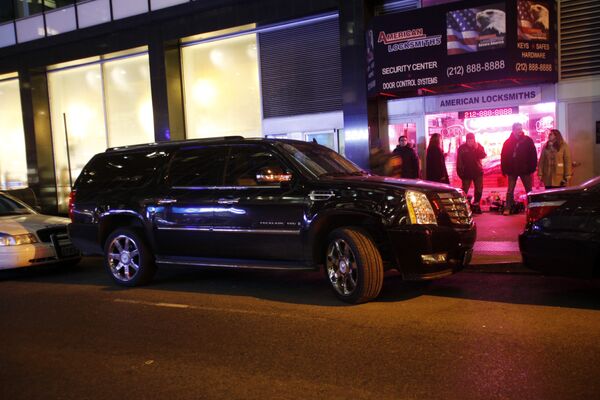 Автомобиль Cadillac Escalade, в котором супермодель Наоми Кэмпбелл ударила по голове своего водителя