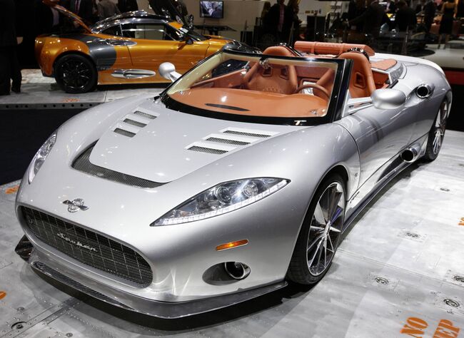 Автомобиль Spyker C8 Aileron Spyder на Женевском автосалоне