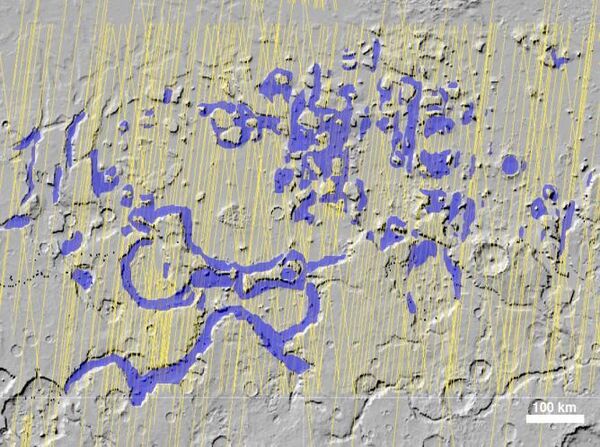 Карта отложений льда в регионе плоскогорье Девтрона (Deuteronilus Mensae) в северном полушарии Марса, составленная по данным зонда Mars Reconnaissance Orbiter