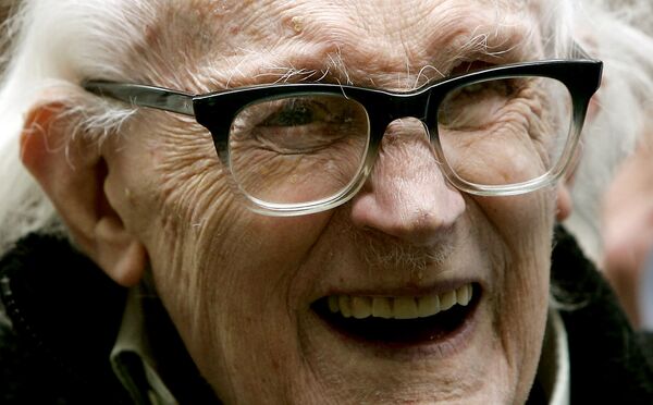 Ветеран британской политики, экс-лидер Лейбористской партии Великобритании Майкл Фут (Michael Foot) скончался в возрасте 96 лет