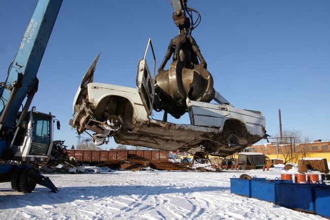 Утилизация старых автомобилей. Архив