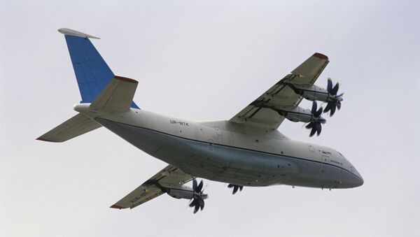 Самолет Ан-70. Архивное фото