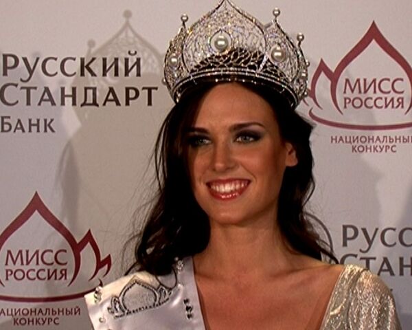 Мисс Россия-2010 сказала первые слова для прессы