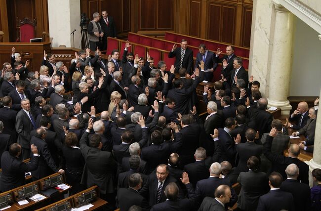 Создана новая парламентская коалиция в парламенте Украины. Архив