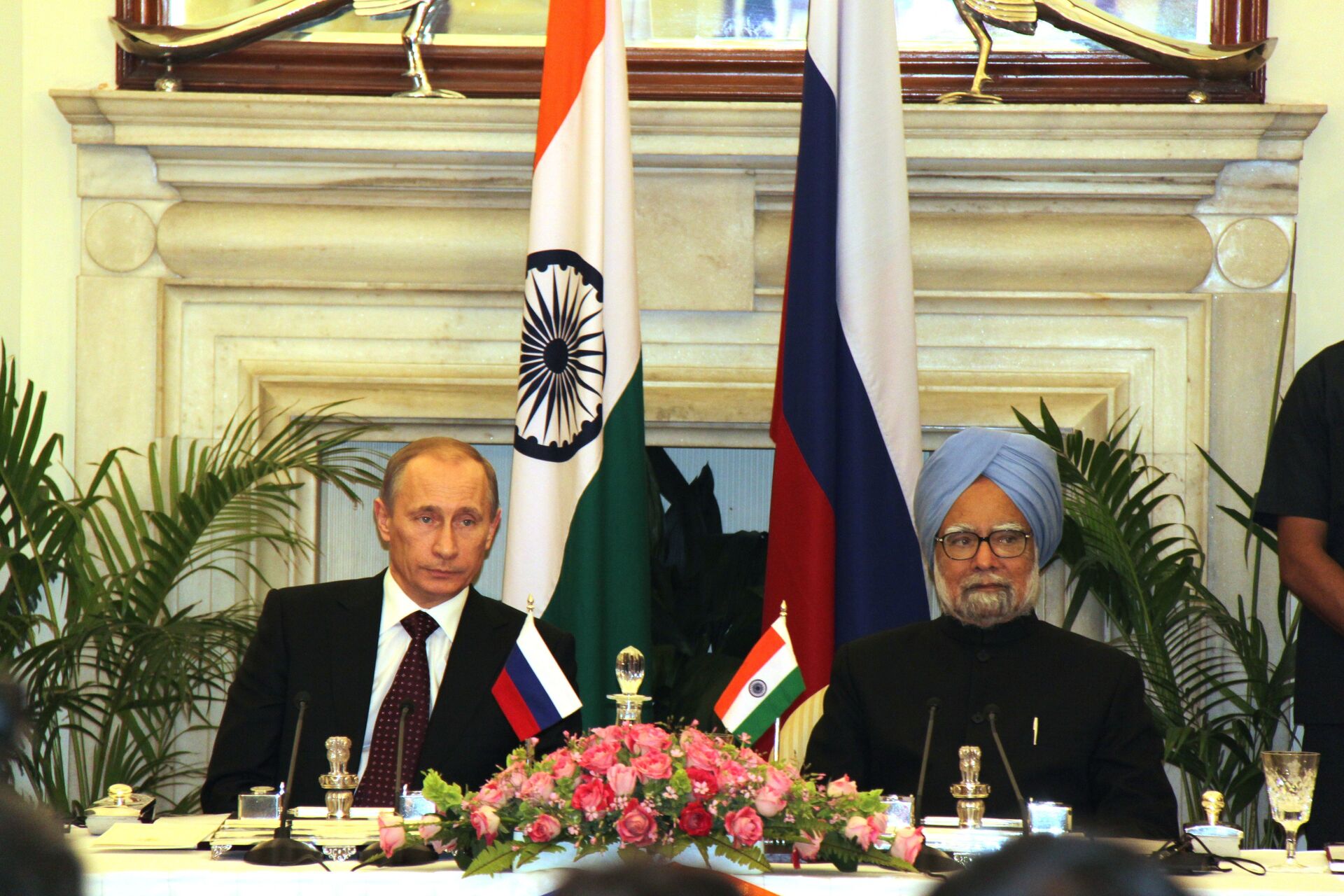 Визит премьер министра. Визит Путина в Индию 2007. Визит Путина в Иран в 2007. Визит Путина в Индию.