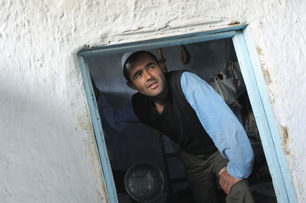Житель небольшого таджикского селения, расположенного в Айнийском районе