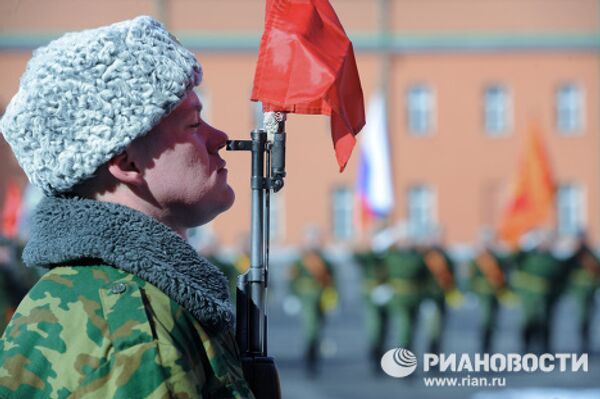 Показательная тренировка 154 комендантского полка Московского военного округа перед Парадом Победы