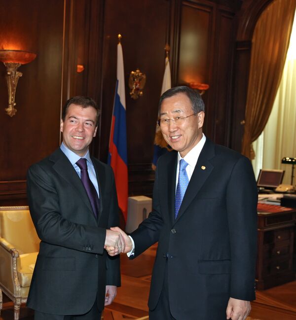 Встреча президента России Д.Медведева с генсеком ООН Пан Ги Муномом. Архив