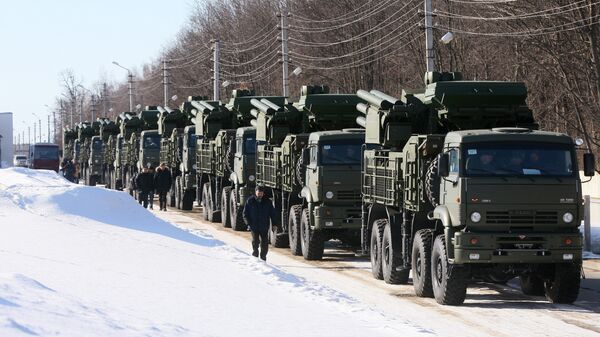 ВВС РФ приняли первые 10 новейших зенитных ракетно-пушечных комплексов (ЗРПК) Панцирь-С1. Архивное фото.