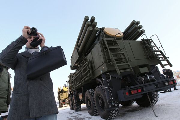 ВВС РФ приняли первые 10 новейших зенитных ракетно-пушечных комплексов (ЗРПК) Панцирь-С1