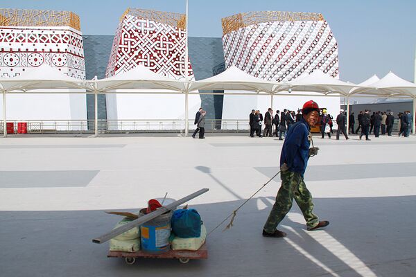 Строительство российского павильона на Всемирной универсальной выставке ЭКСПО-2010 в Шанхае
