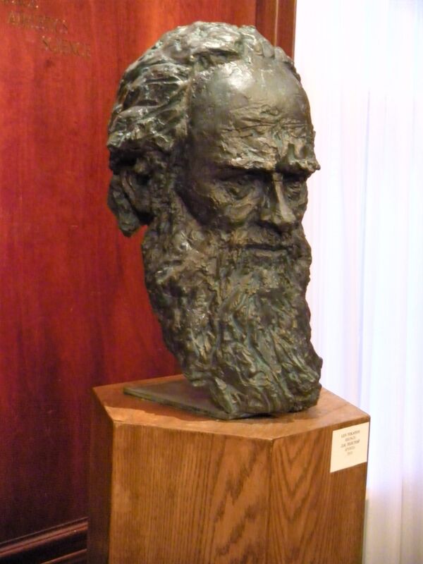 Библиотека Конгресса получит в подарок бюст Льва Толстого