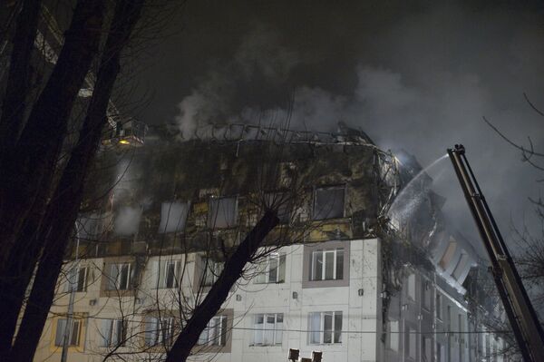 Тушение пожара в бизнес-центре на севере Москвы. Архив