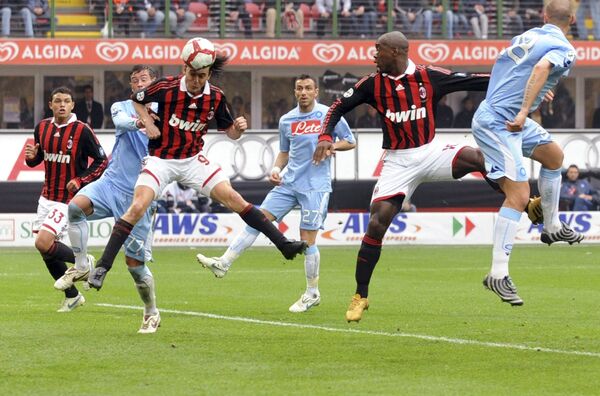 Игровой момент матча Милан - Наполи