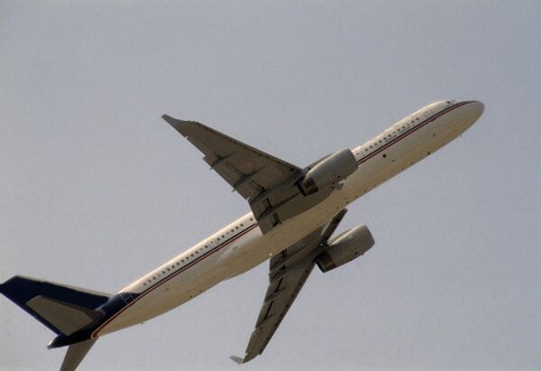 Самолет Ту-204. Архив