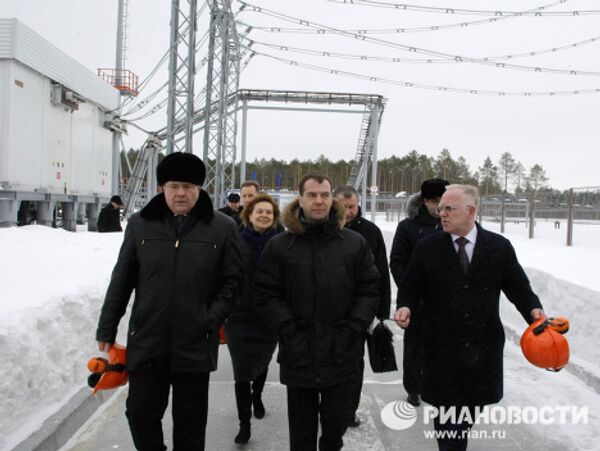 Дмитрий Медведев посетил Западно-Сахалинское нефтяное месторождение