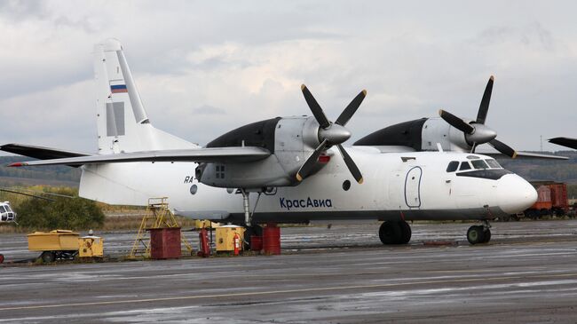 Самолет авиакомпании КрасАвиа
