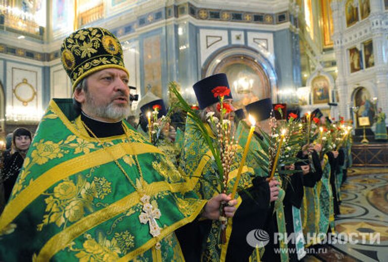 Патриарх Московский и всея Руси Кирилл совершил освящение вербы