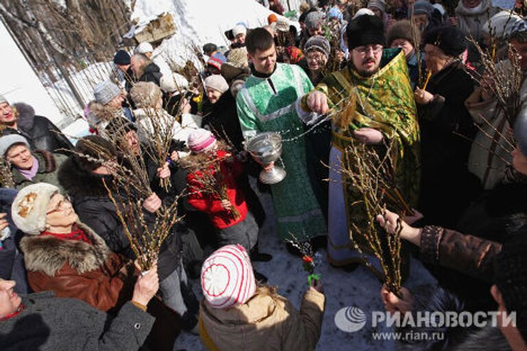 Празднование Вербного Воскресенья в Екатеринбурге