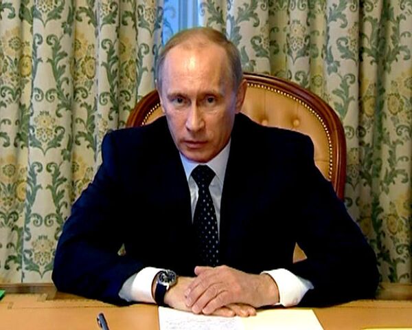 Путин провел экстренное совещание по терактам в московском метро
