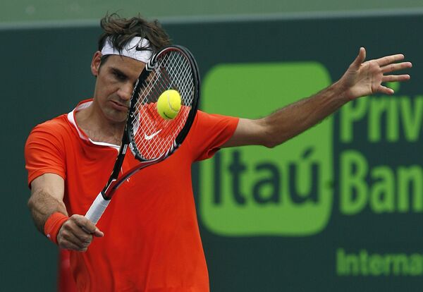 Швейцарец Роджер Федерер на турнире в Майами