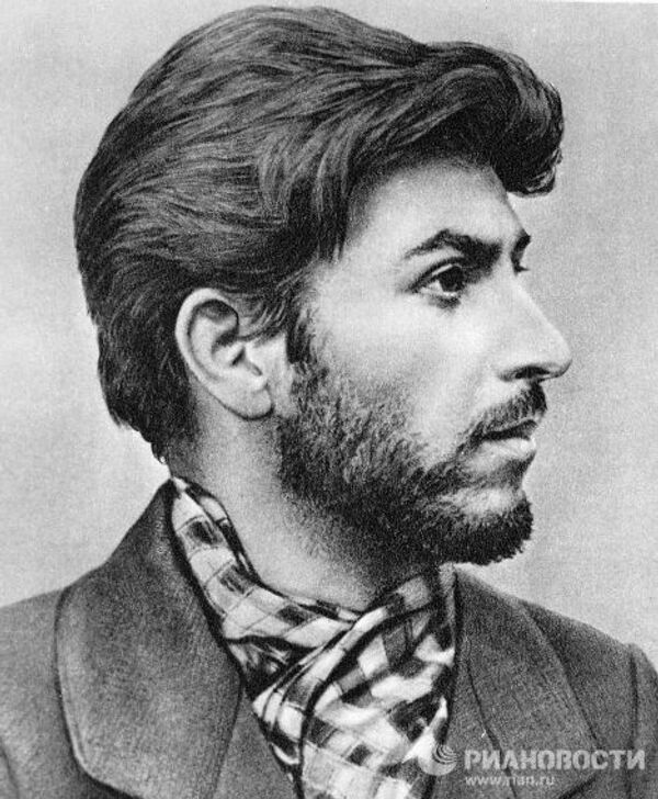 Иосиф Виссарионович Джугашвили (Сталин). Снимок сделан в Батумском областном жандармском управлении в 1902 году