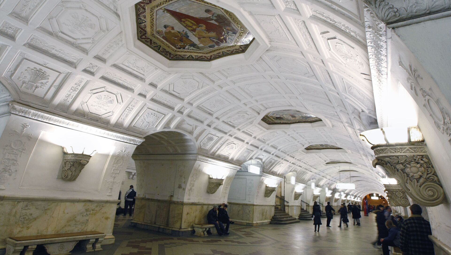 Белорусская станция метро кольцевая линия фото