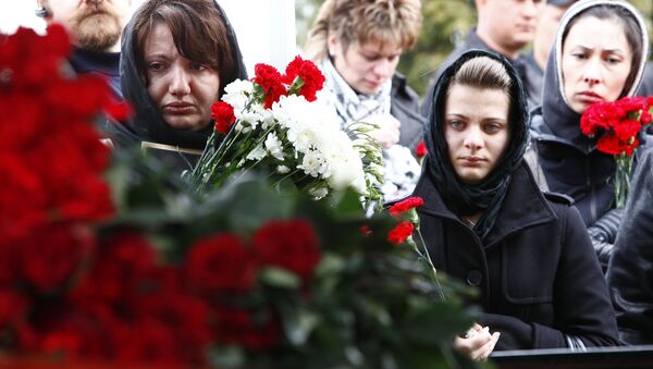 Отпевание и похороны Анны Пермяковой, погибшей в результате взрыва 29 марта на станции Парк Культуры Московского метрополитена