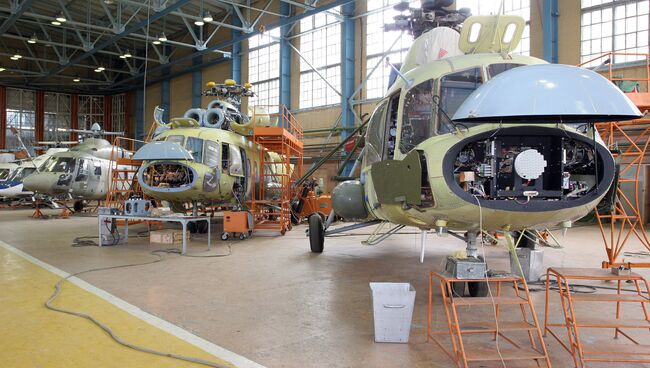 Цех окончательной сборки вертолетов МИ-17, архивное фото