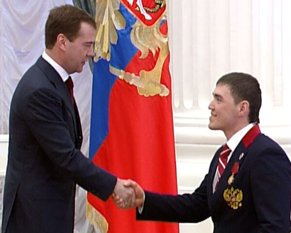 Президент РФ впервые вручил награды паралимпийцам 