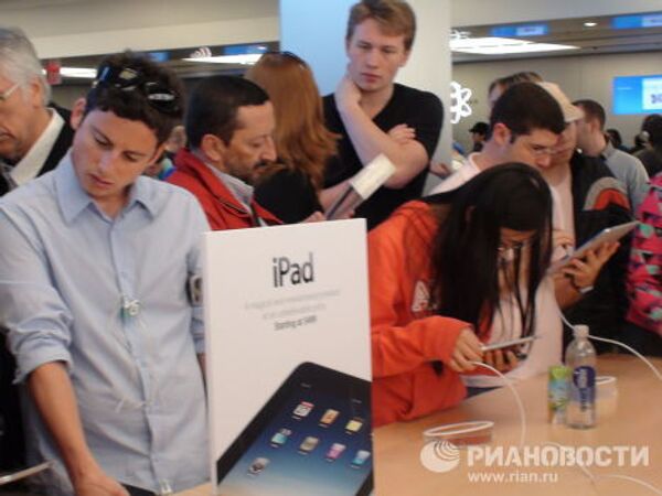 В США начались продажи iPad