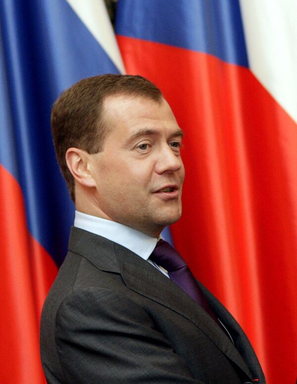 Дмитрий Медведев в Праге 7 апреля 2010 года