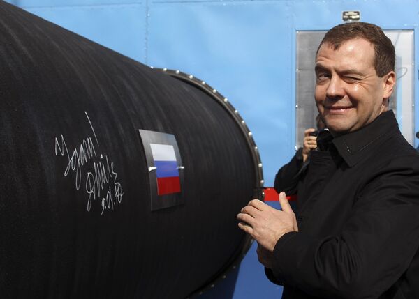 Газпром официально открыл строительство газопровода Nord Stream (Северный поток)  