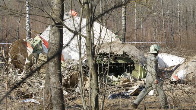 Место падения польского самолета Ту-154 под Смоленском. Архивное фото