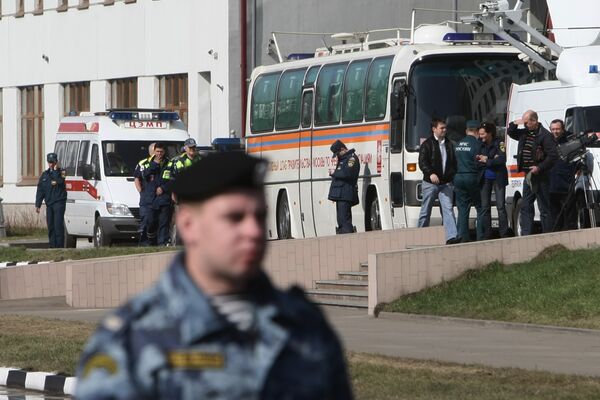 Останки тел погибших в катастрофе самолета Ту-154 под Смоленском доставлены в Москву