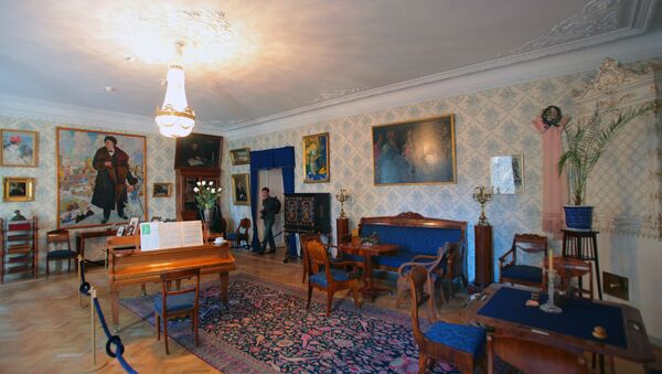 Открытие Музея - квартиры Федора Шаляпина после реконструкции. Архивное фото