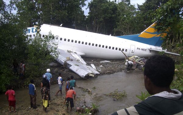 Авиалайнер Boeing 737-300 совершавший рейс из Джаяпуры