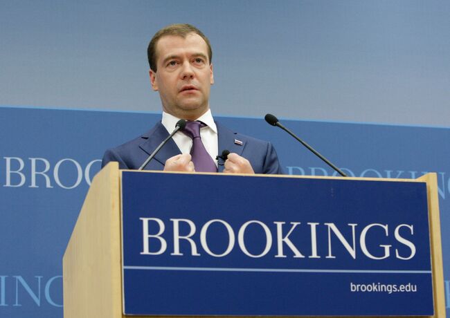 Дмитрий Медведев встретился с представителями общественных, академических и политических кругов США