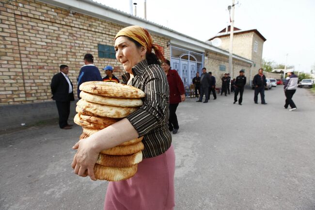 Жизнь в киргизском селе. Архив