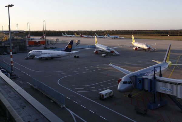 Самолеты в аэропорту Кельн-Бонн