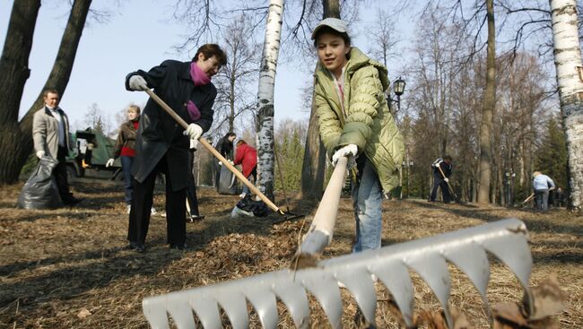 Субботники в городах России