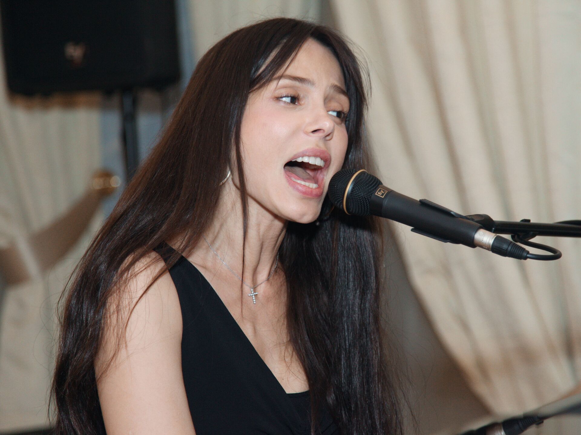 Қыздармен жыныстық массаж видео