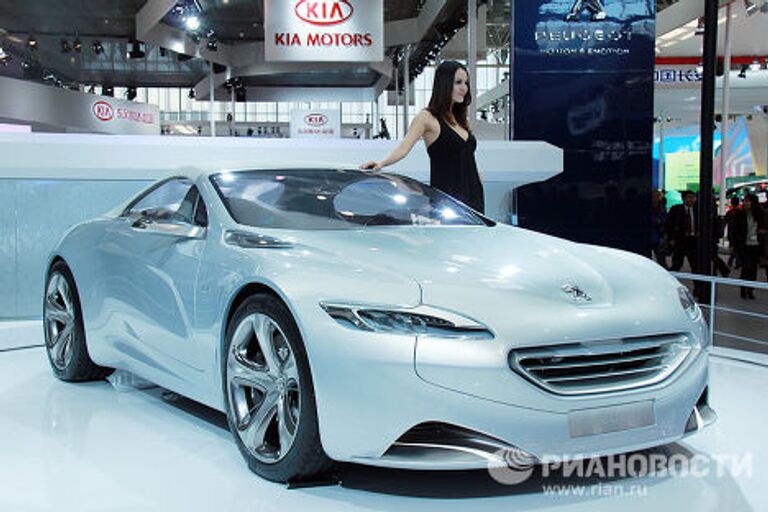 Автомобиля Peugeot на международном Пекинском автосалоне Auto China-2010